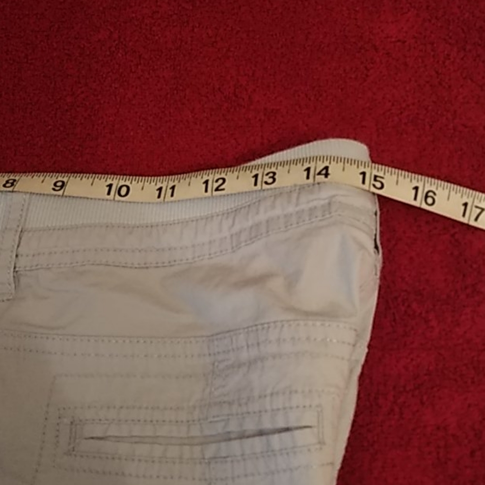 Chico's Capri's - Picture 11 of 11